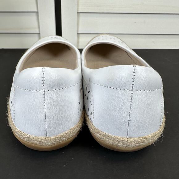 Clarks Collection 8.5 W Danelly Art White Lasercut Espadrille Ballet Flat‎ Shoes - Picture 5 of 9